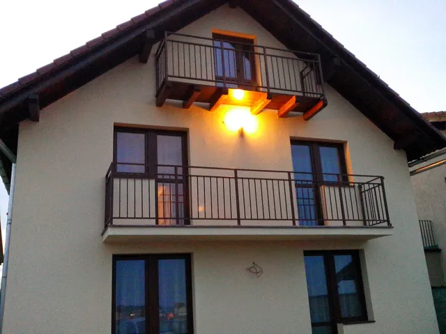 Charter Apartments-Vila Costea 3 stele