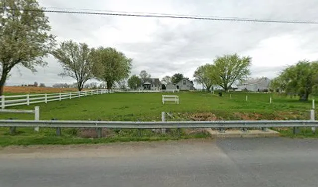 Stoltzfus Country Deli