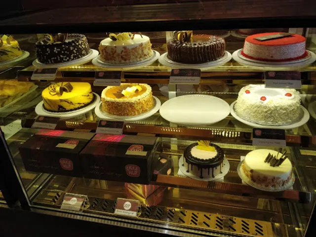 Cake Hut atlantis jn thevara