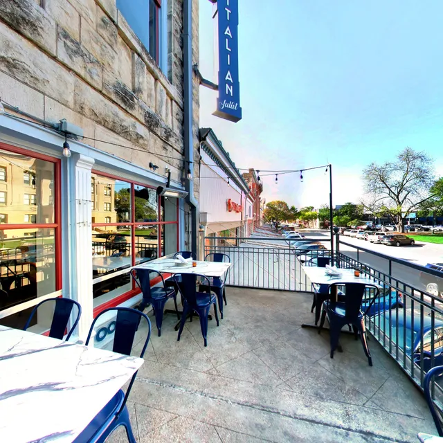 Juliet Social - Georgetown