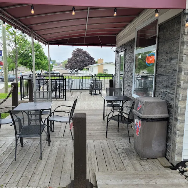 Ponzi's Restaurant & Fish Market