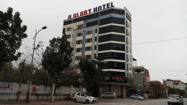 GLORY HOTEL