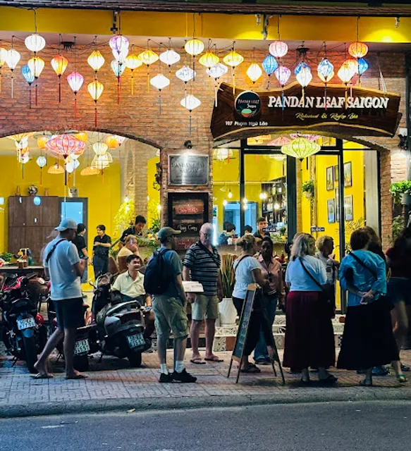 Pandan Leaf Saigon Restaurant & Rooftop Bar