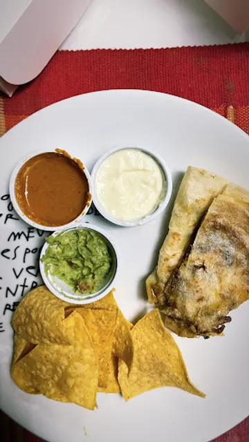 Lupe Comida Mexicana