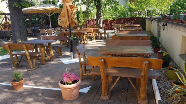 Korfu Griechisches Restaurant & Bowlingbahn