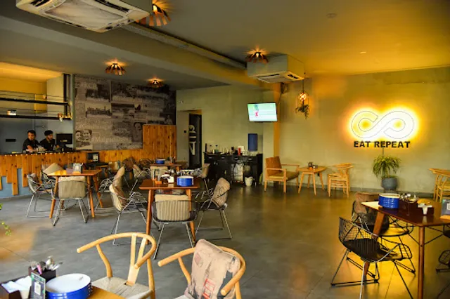 Dr Sheesha - R.R Nagar