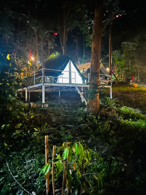 Khunkhao cafe and camping