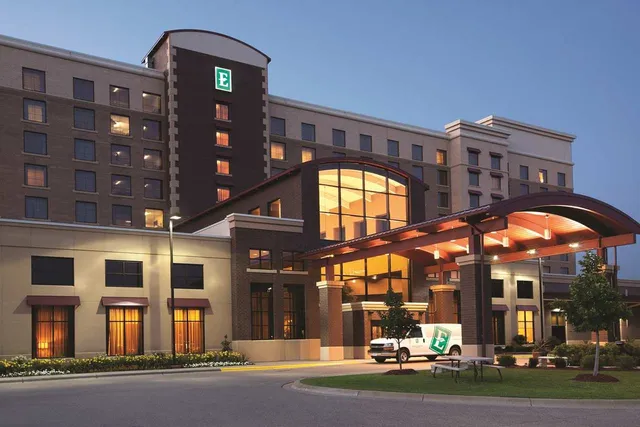 Embassy Suites by Hilton Minneapolis North
