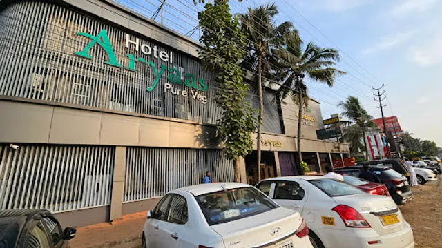 Hotel Aryaas & Aryaas Residency