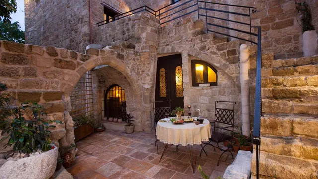 Porolithos Boutique Hotel