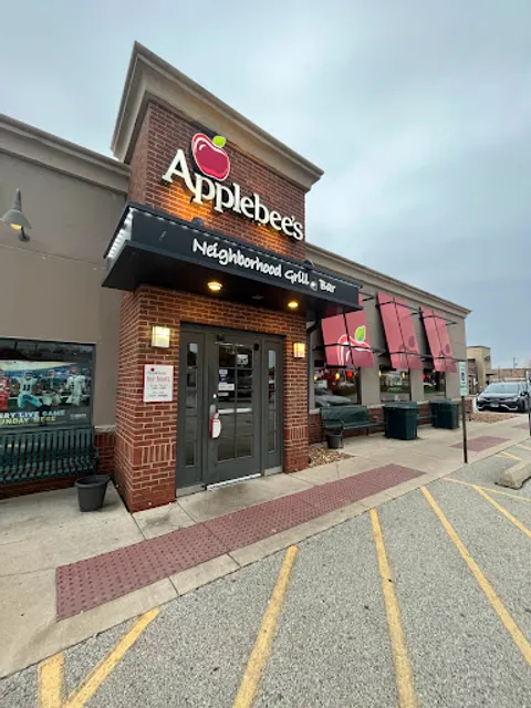 Applebee's Grill + Bar