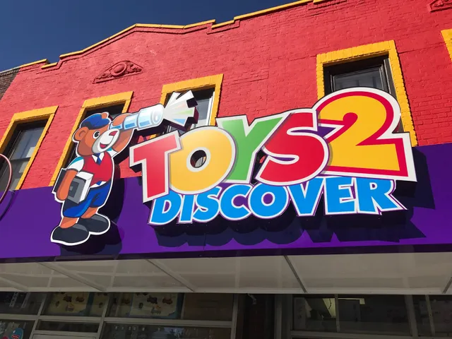 Toys 2 Discover Boro Park