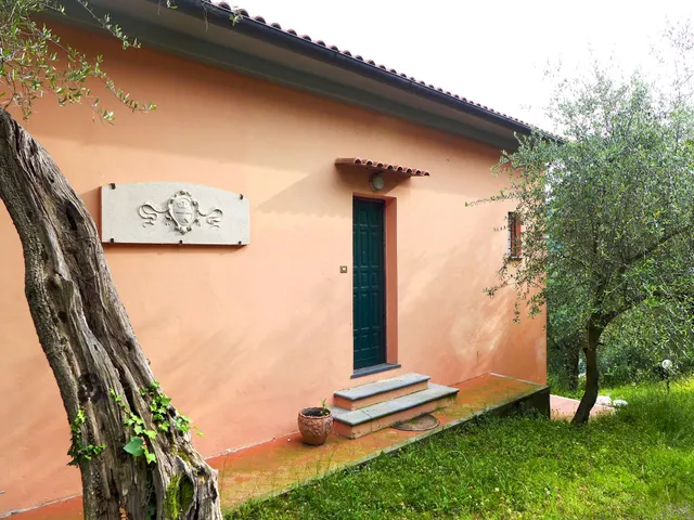 Agriturismo Poggio La Fioraia