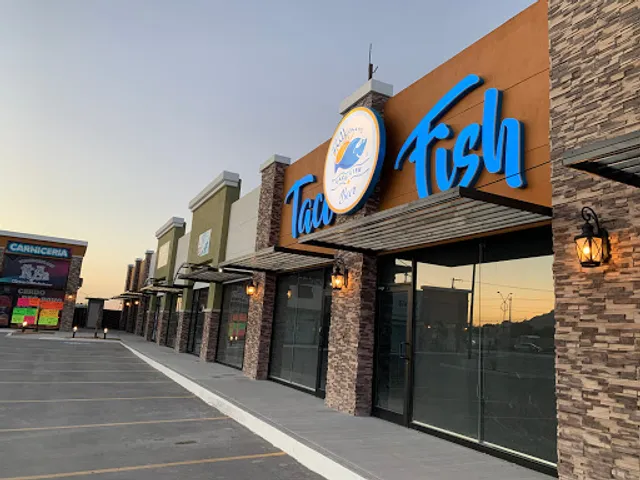 Fullenios Taco Fish & Beer Suc. Aeronautica