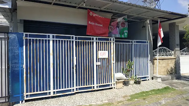 Donat Kentang Malang - ROJO DONAT Ngalam