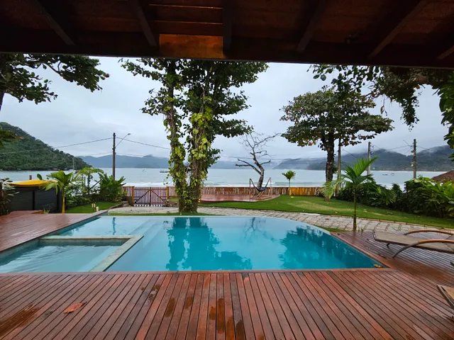 Casa Pé-na-areia | Praia Ubatubalazaro.com