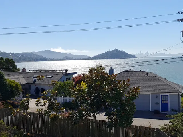 Tiburon Baptist Church