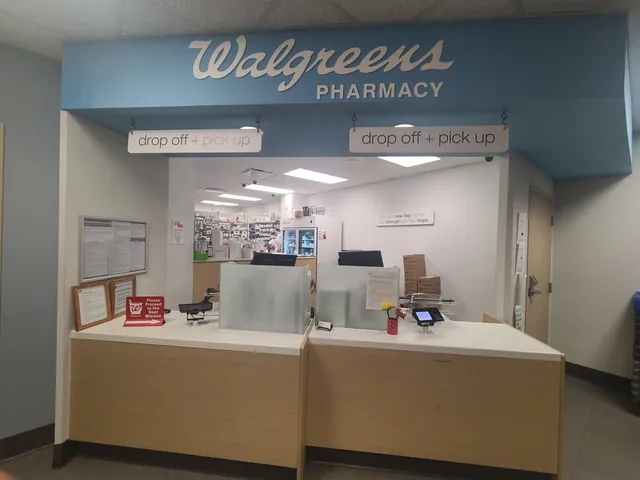 Walgreens Specialty Pharmacy at Memorial Medical Center (Bay