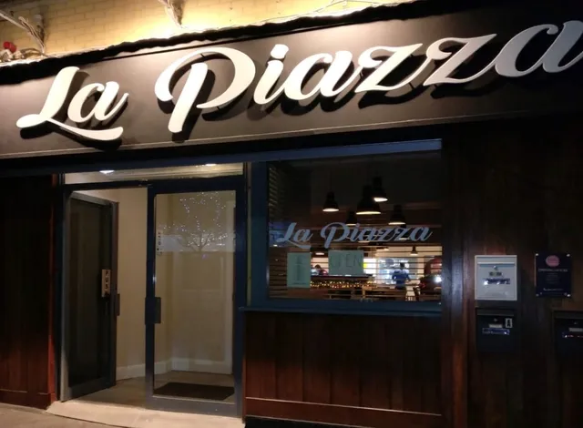 La Piazza Restaurant