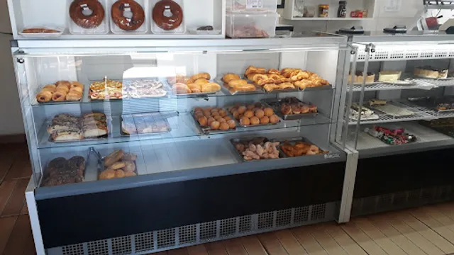 Quero Mais Panificadora & Confeitaria