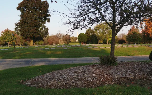 Acacia Park Cemetery