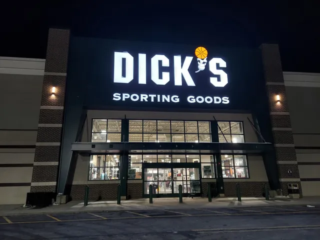 DICK'S Sporting Goods