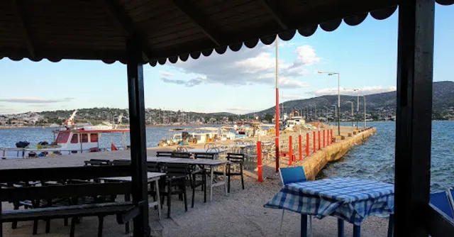 PORTO LEONE - ΟΥΖΕΡΙ - ΜΕΖΕΔΟΠΩΛΕΙΟ - ΑΝΑΣΤΑΣΙΑΔΗ ΧΡΥΣΟΥΛΑ - ΣΑΛΑΜΙΝΑ