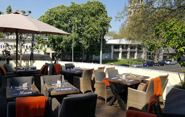 The ASH Köln Hahnenstraße