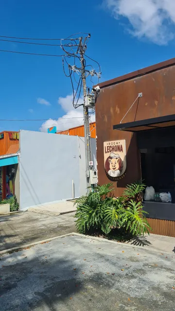 RICA LECHONA TOLIMENSE SAS