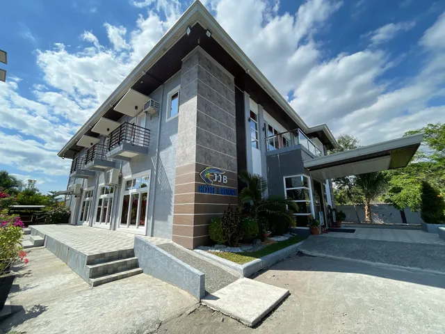 Jjb Aquafarm Resort by Cocotel