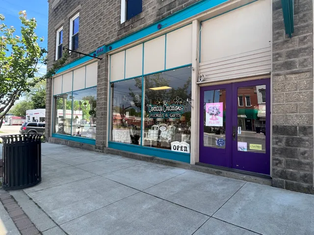 Cottage Creations Florist & Gift Shop