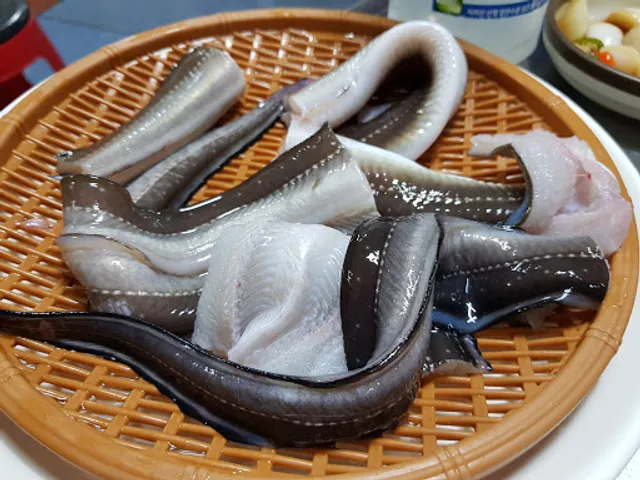 바다야장어구이