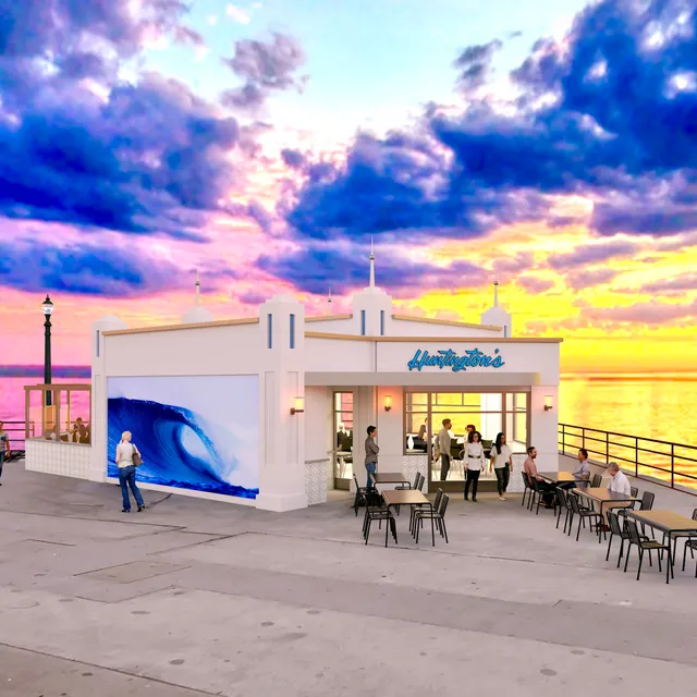 Huntington's - On The Pier