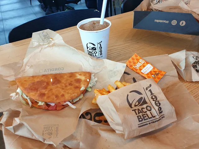 Taco Bell Airport Shopping Centre