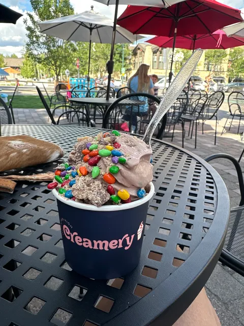 Mountain High Creamery
