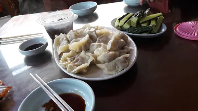 King Jangchung pork feet bossam