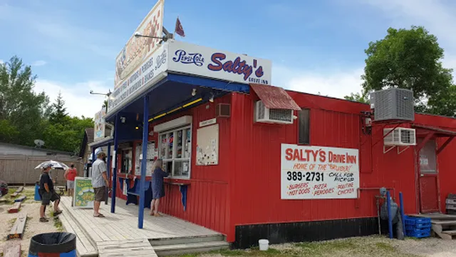 Salty's Drive Inn
