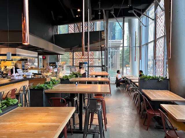 L'Experience Paris - Bellevue