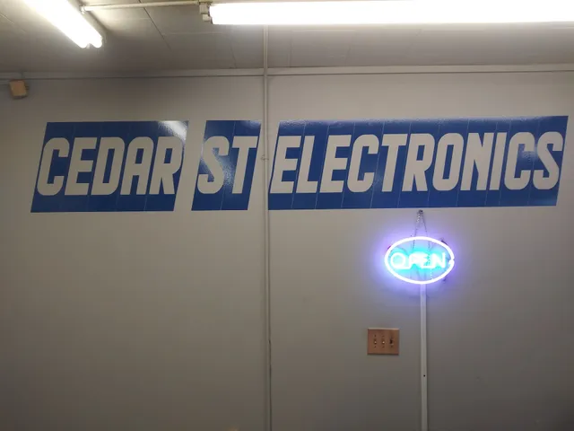 Cedar Street Electronics