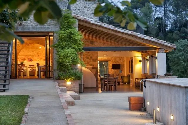 Hotel Masia Can Clotas