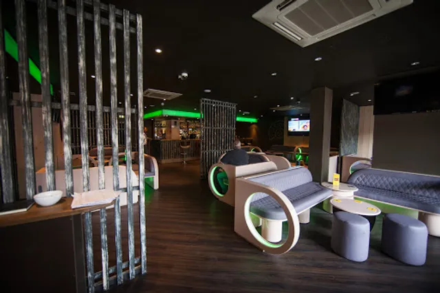 Station31 Indian and Indo-Chinese Restaurant and Sports Bar