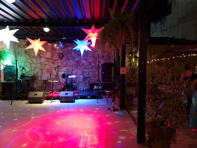 QA - Quintal da Angélica