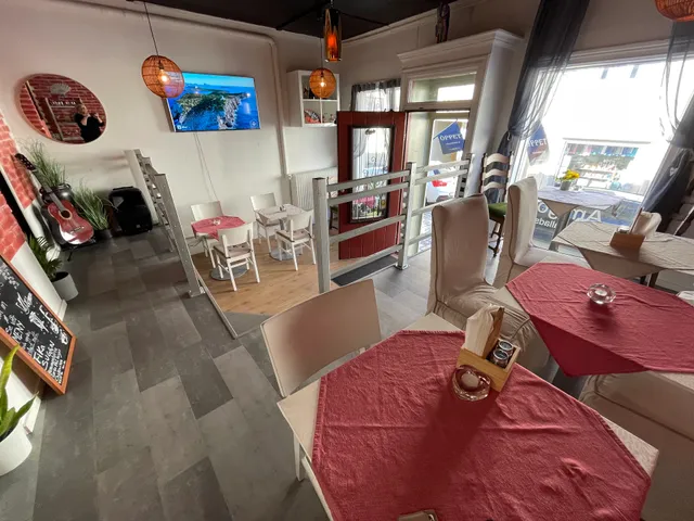 Amigo`s Café Sallads Bar