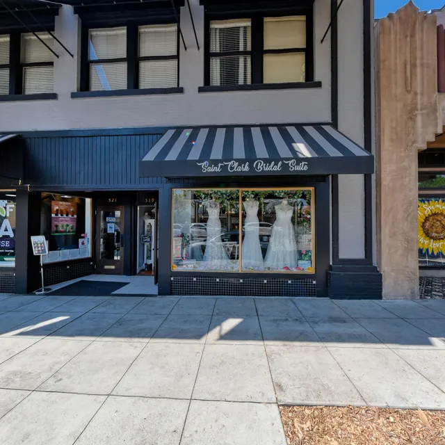 Saint Clark Bridal Suite