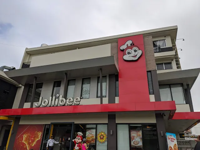 Jollibee F. Manalo