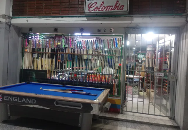 Paños Colombia cl.12b # 8a-34 int. 2 (dentro del PASAJE)