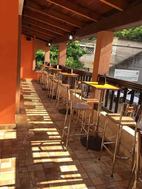 Al Ataque Carne, Quesos & Más