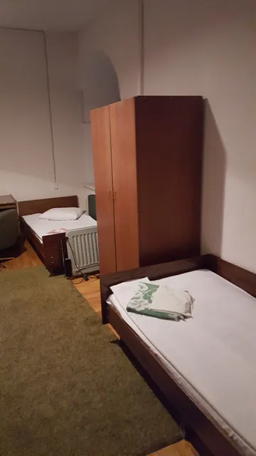 Vana Tall Guesthouse