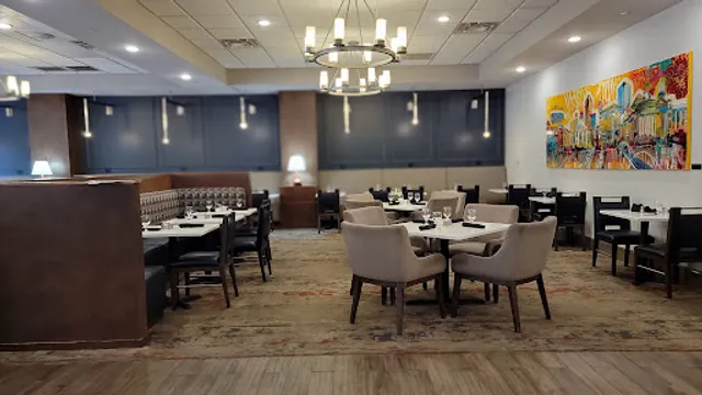 Bridges Restaurant & Lounge