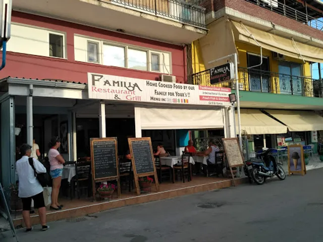 Familia Restaurant